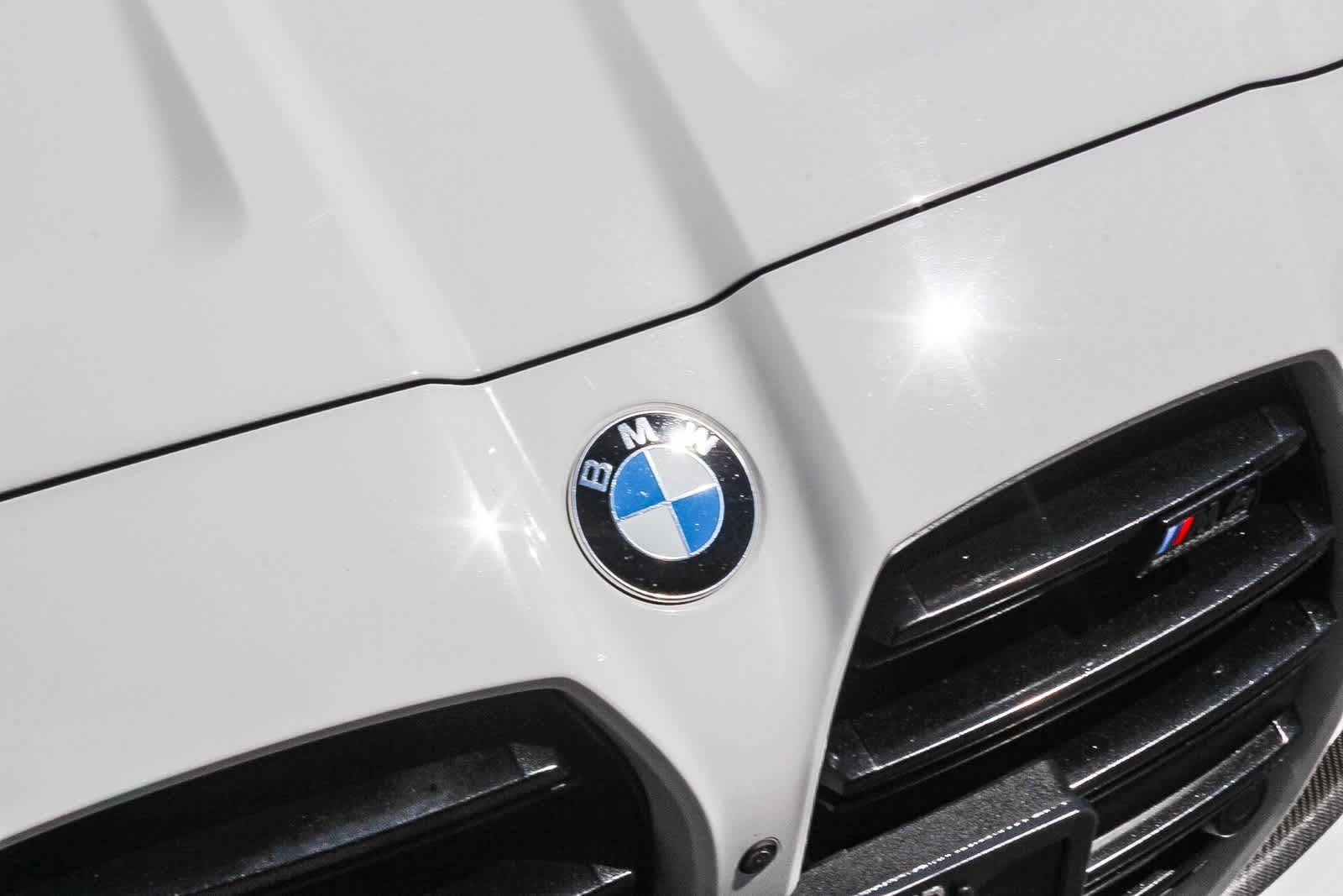 Thumbnail: 2024 BMW M4 - 11