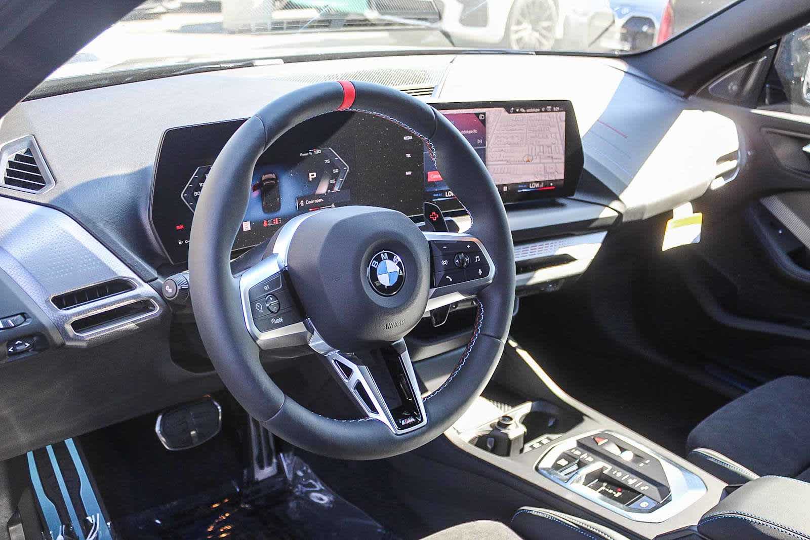 Thumbnail: 2025 BMW 2 Series - 17