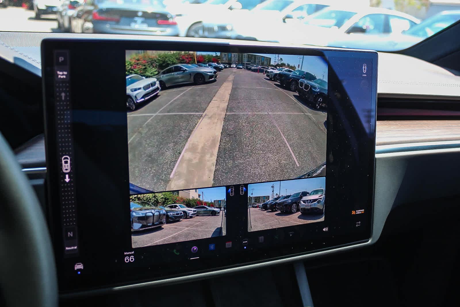 2023 Tesla Model X Standard Range 23