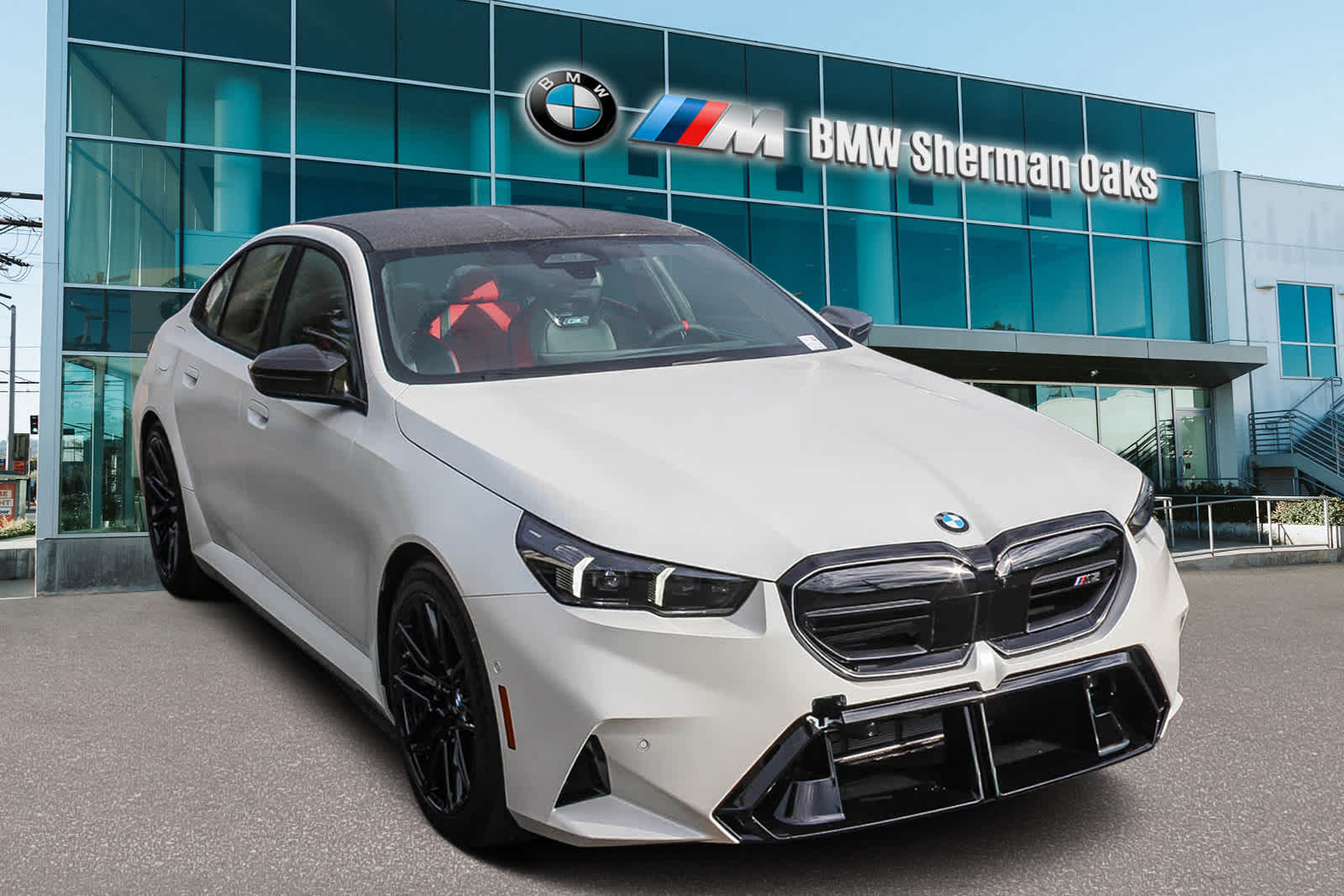 Thumbnail: 2026 BMW M5 - 3