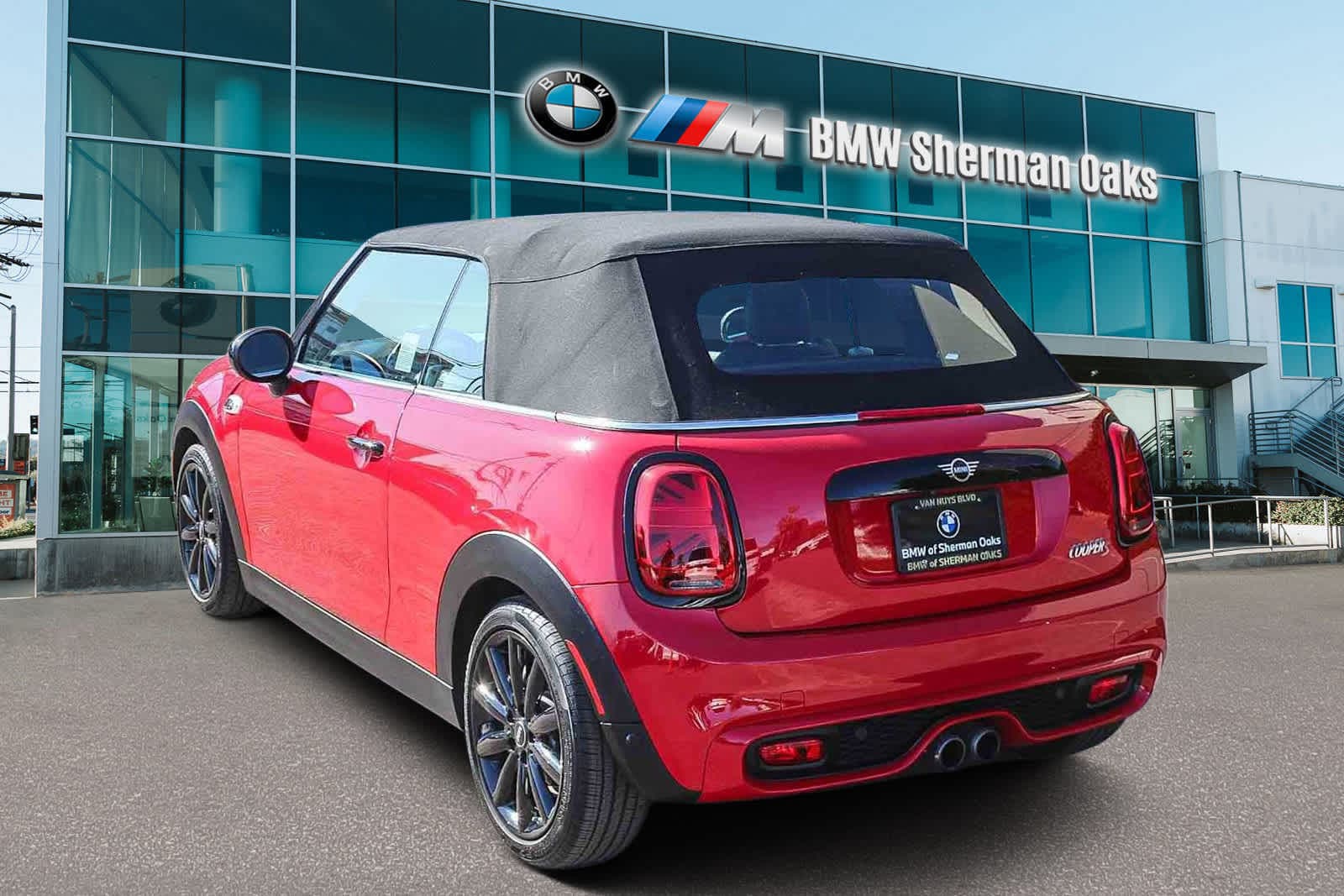 Thumbnail: 2019 MINI Cooper Convertible - 6