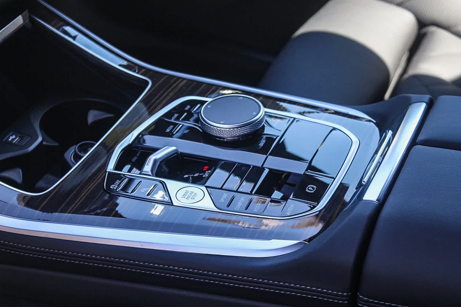 Thumbnail: 2026 BMW X5 - 19