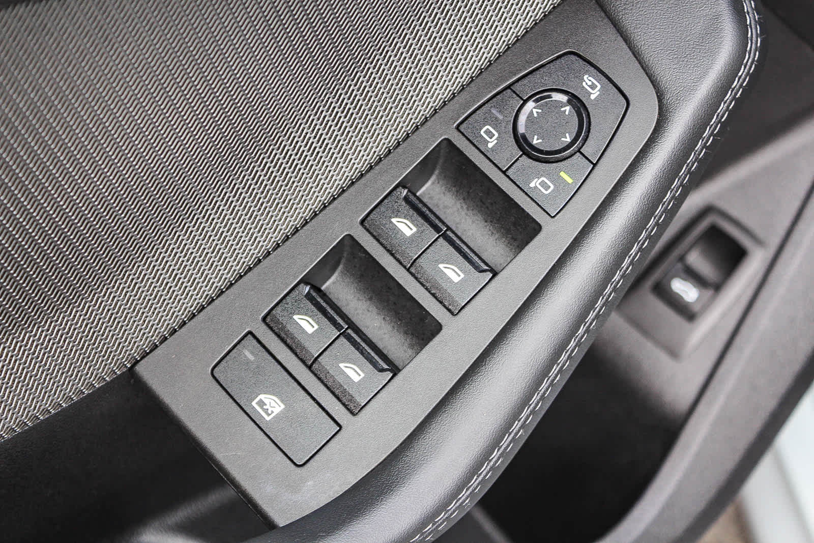 Thumbnail: 2025 BMW 2 Series - 20