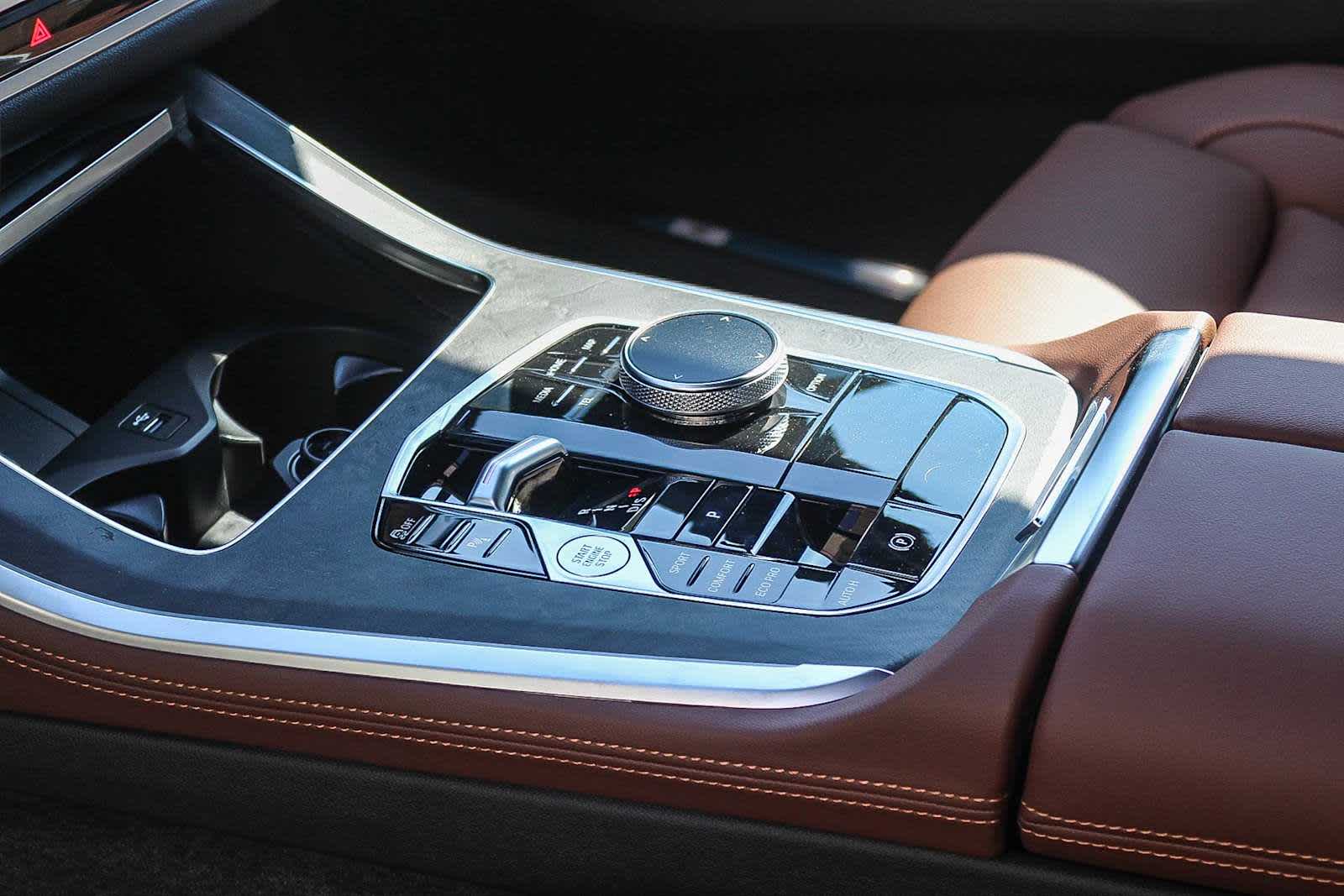 Thumbnail: 2026 BMW X5 - 19