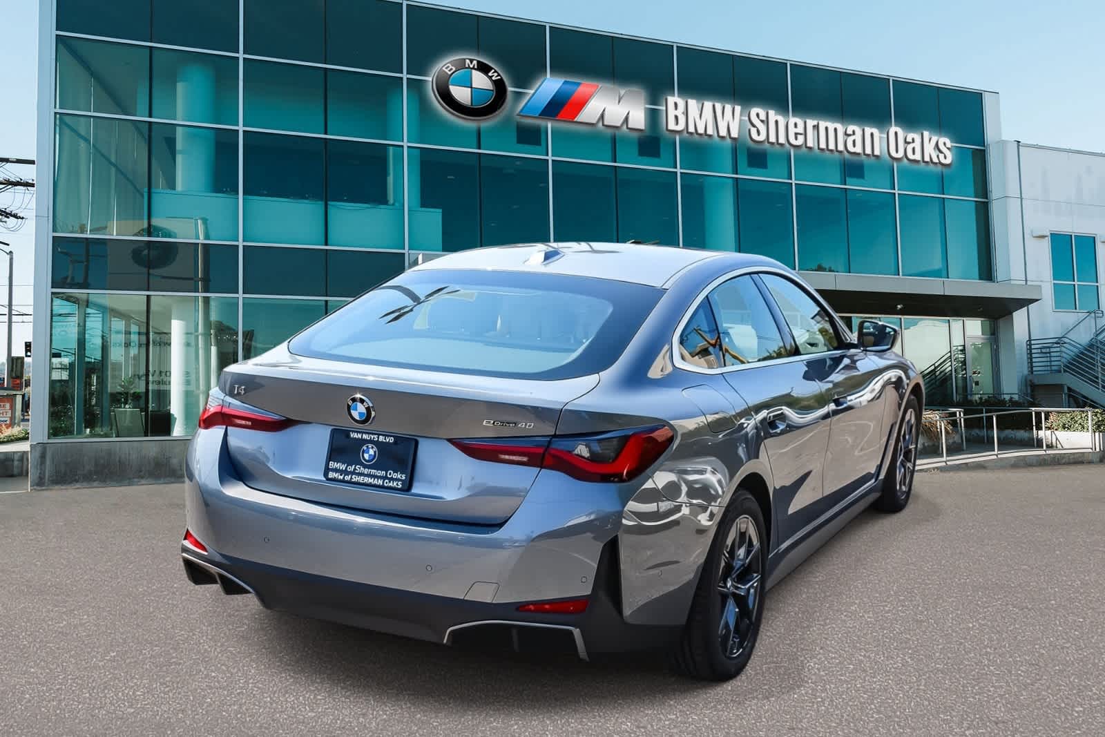 Thumbnail: 2026 BMW i4 - 4