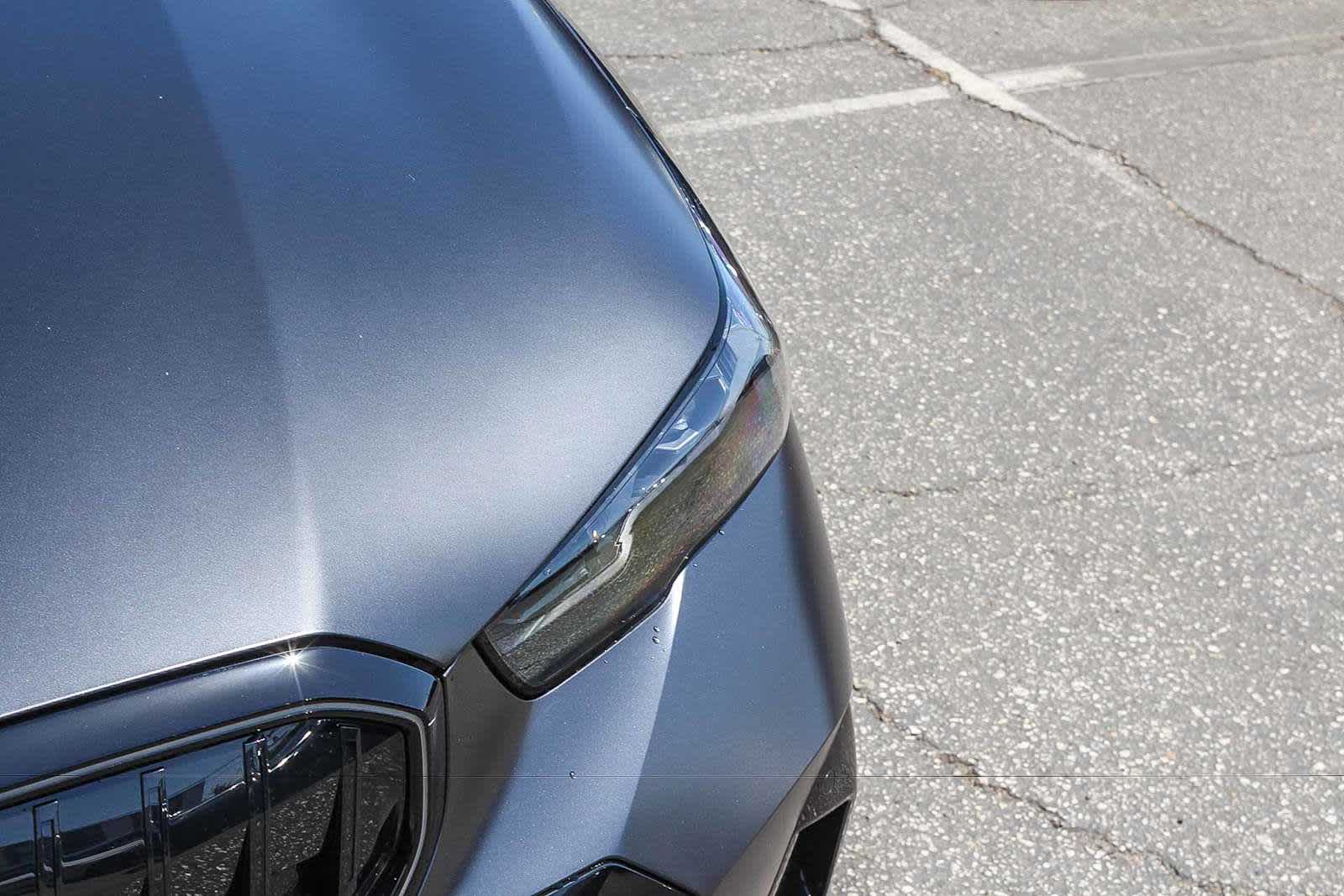 Thumbnail: 2027 BMW 5 Series - 10