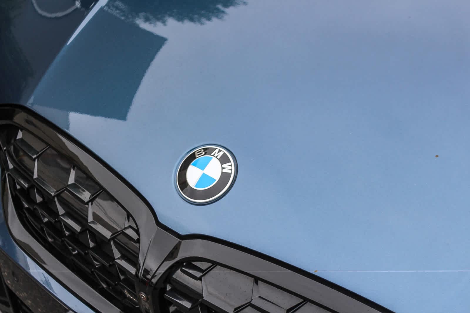 Thumbnail: 2025 BMW 3 Series - 12