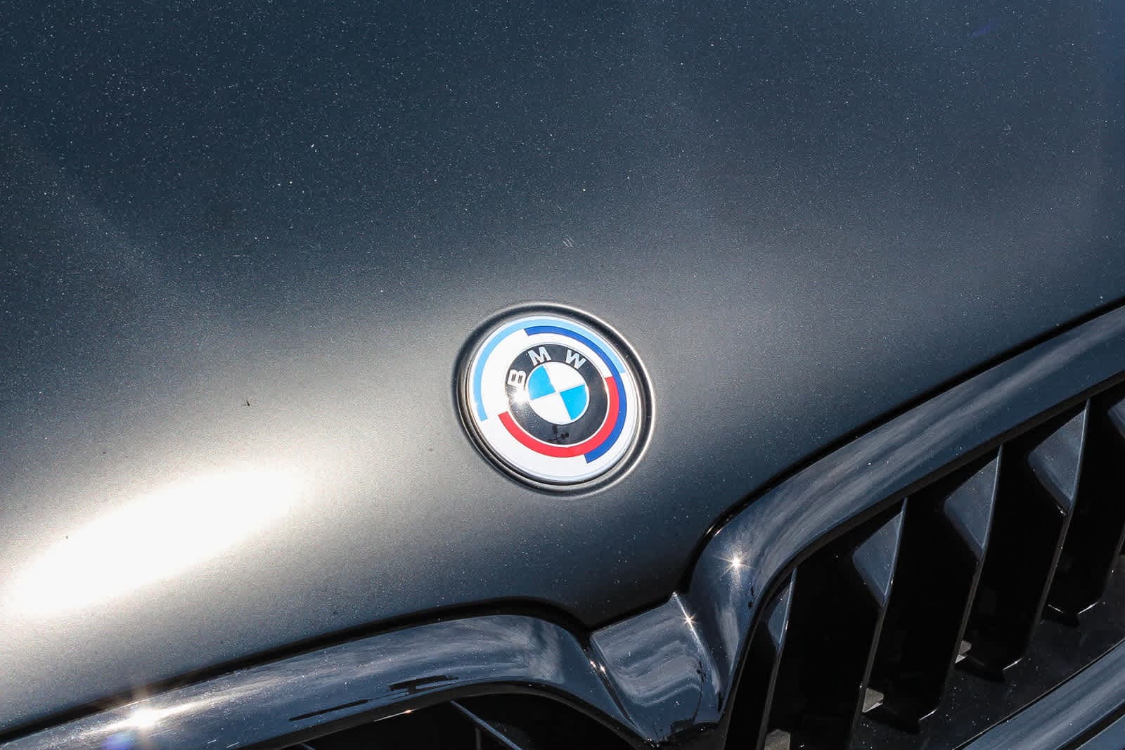 Thumbnail: 2022 BMW M5 - 11