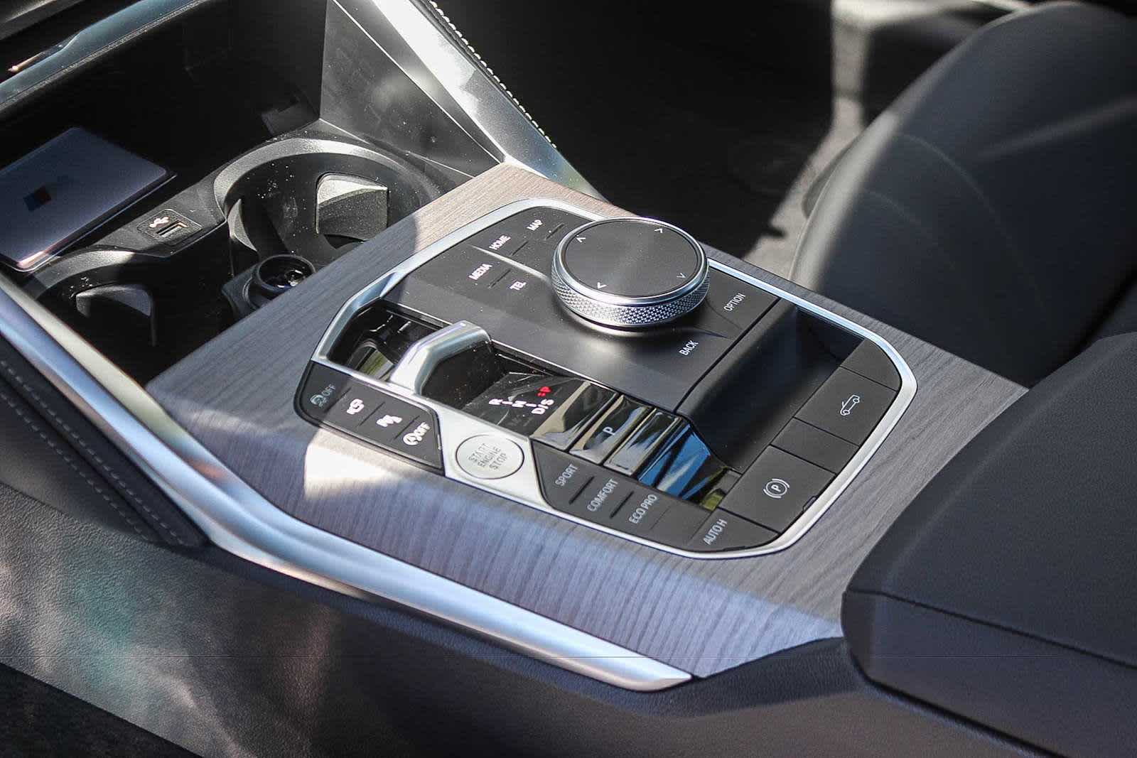 Thumbnail: 2027 BMW 4 Series - 17