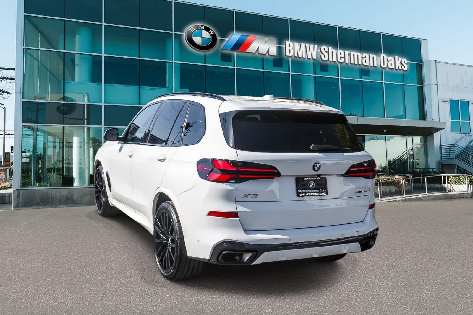 2026 BMW X5 sDrive40i photo 5