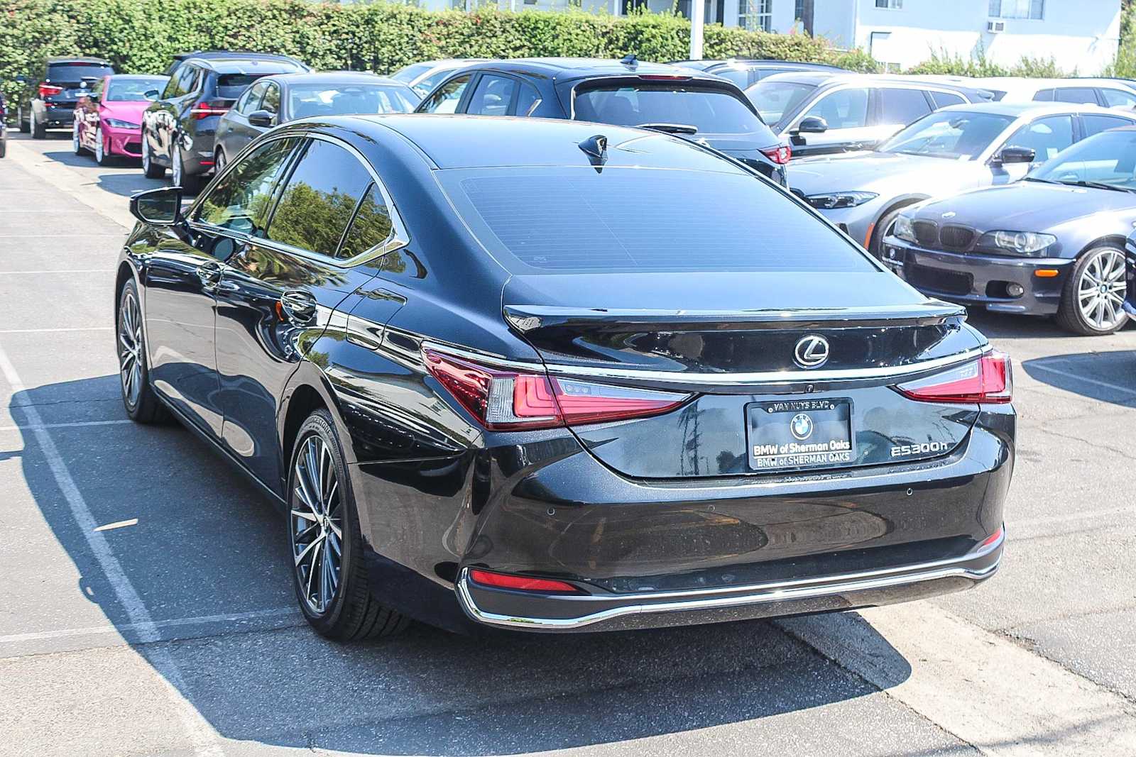 Thumbnail: 2023 Lexus ES - 6