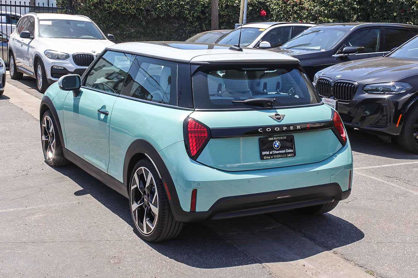 Thumbnail: 2025 MINI Cooper Hardtop - 6