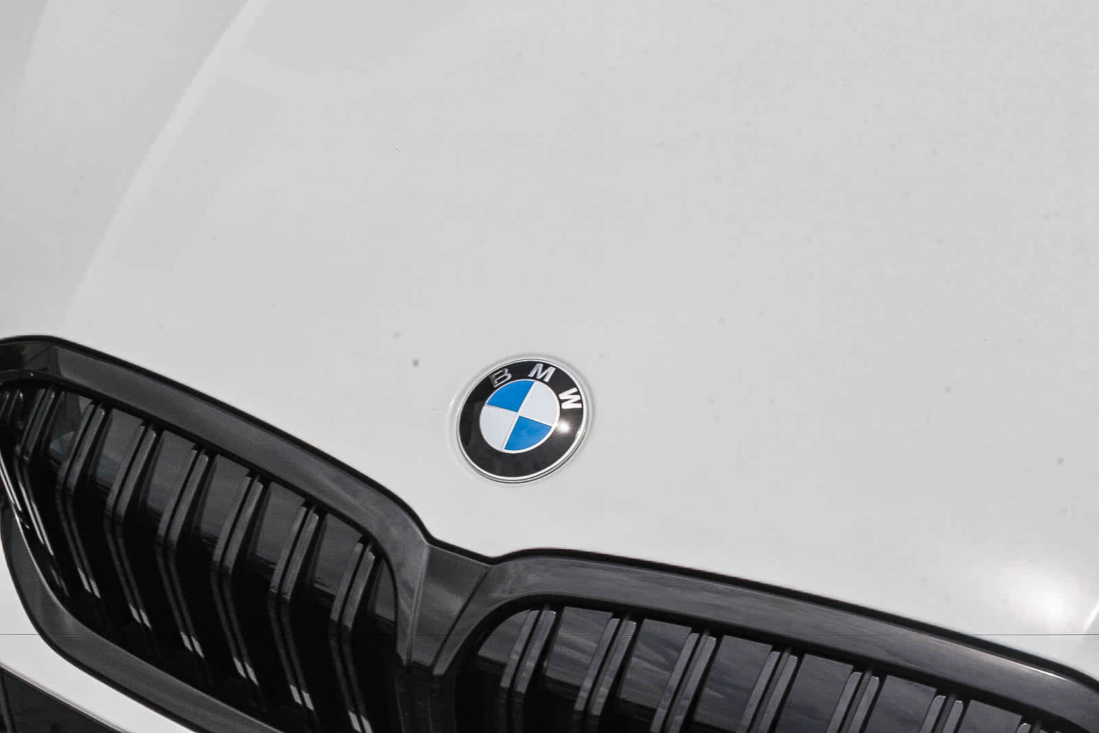 Thumbnail: 2026 BMW 3 Series - 11