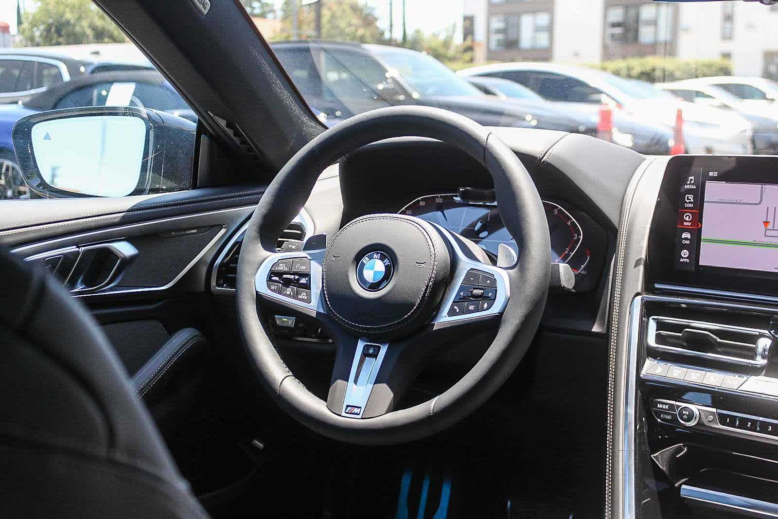 Thumbnail: 2026 BMW 8 Series - 13