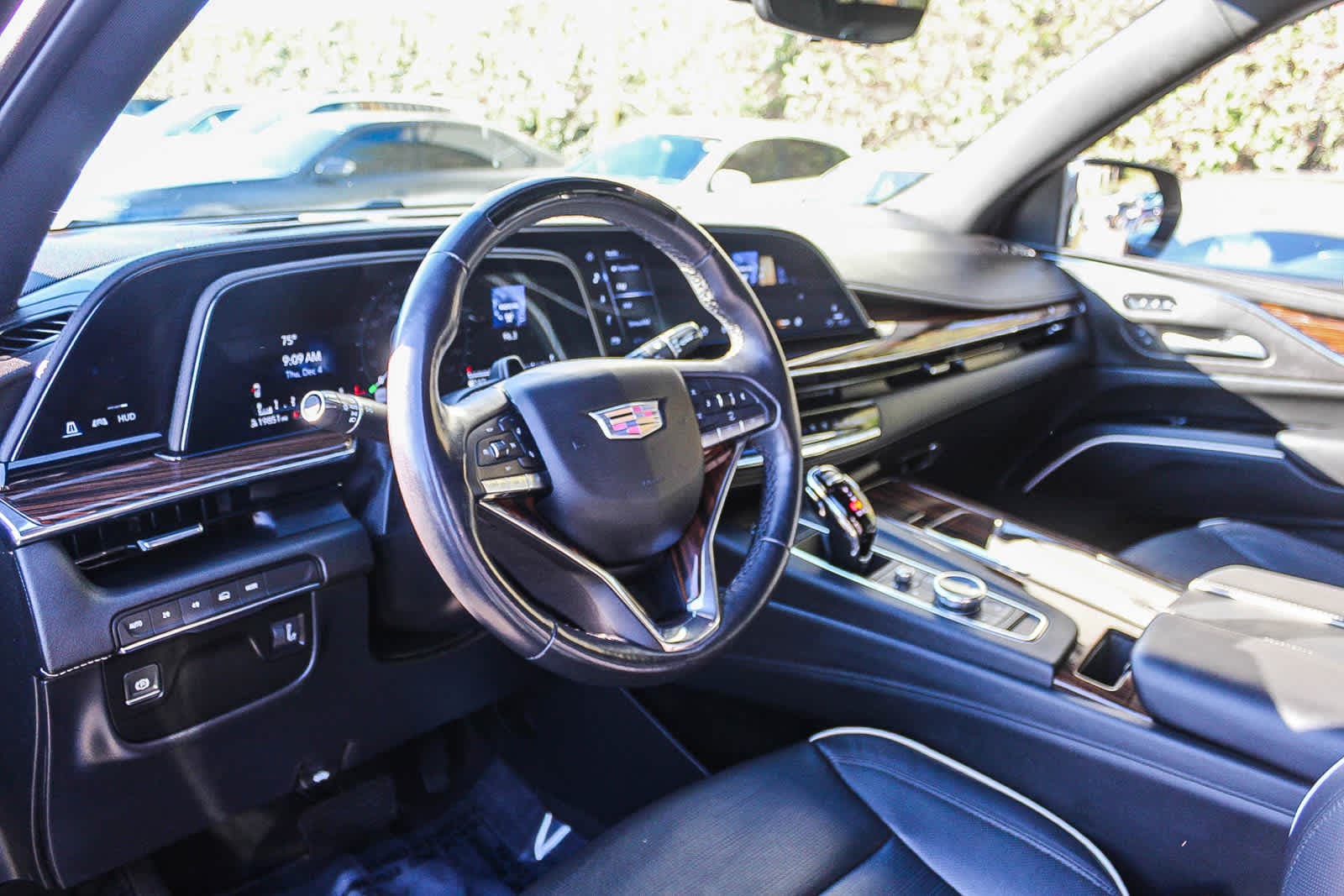 Thumbnail: 2024 Cadillac Escalade - 17