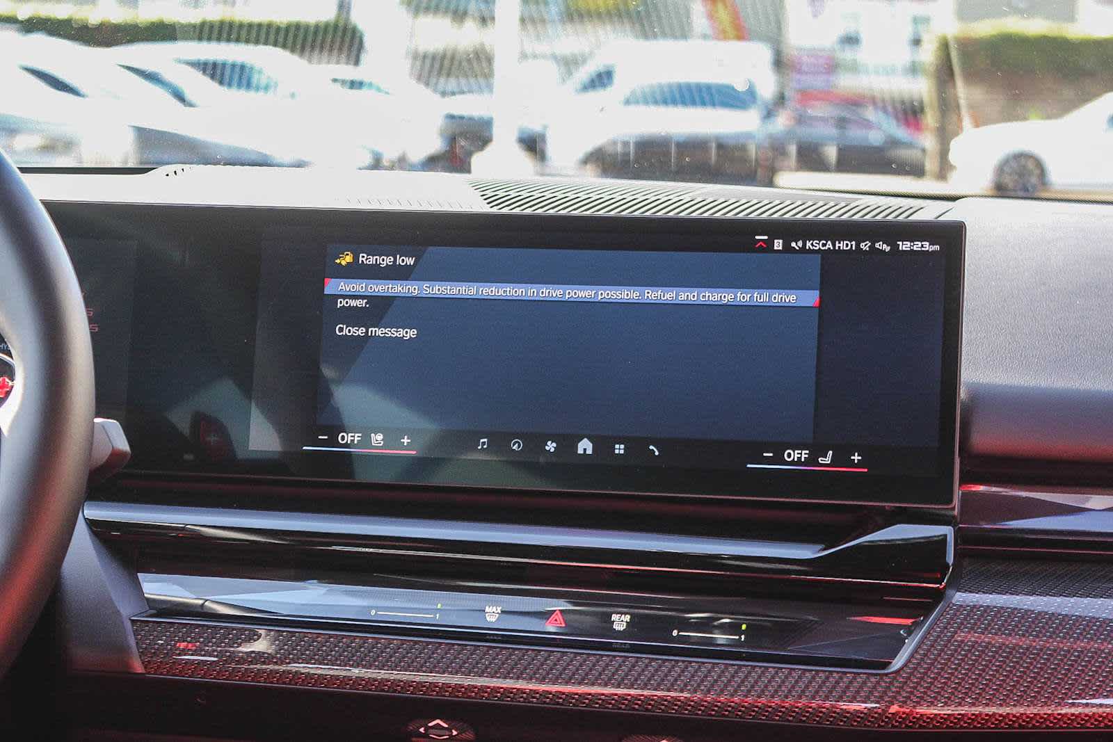 Thumbnail: 2025 BMW M5 - 14