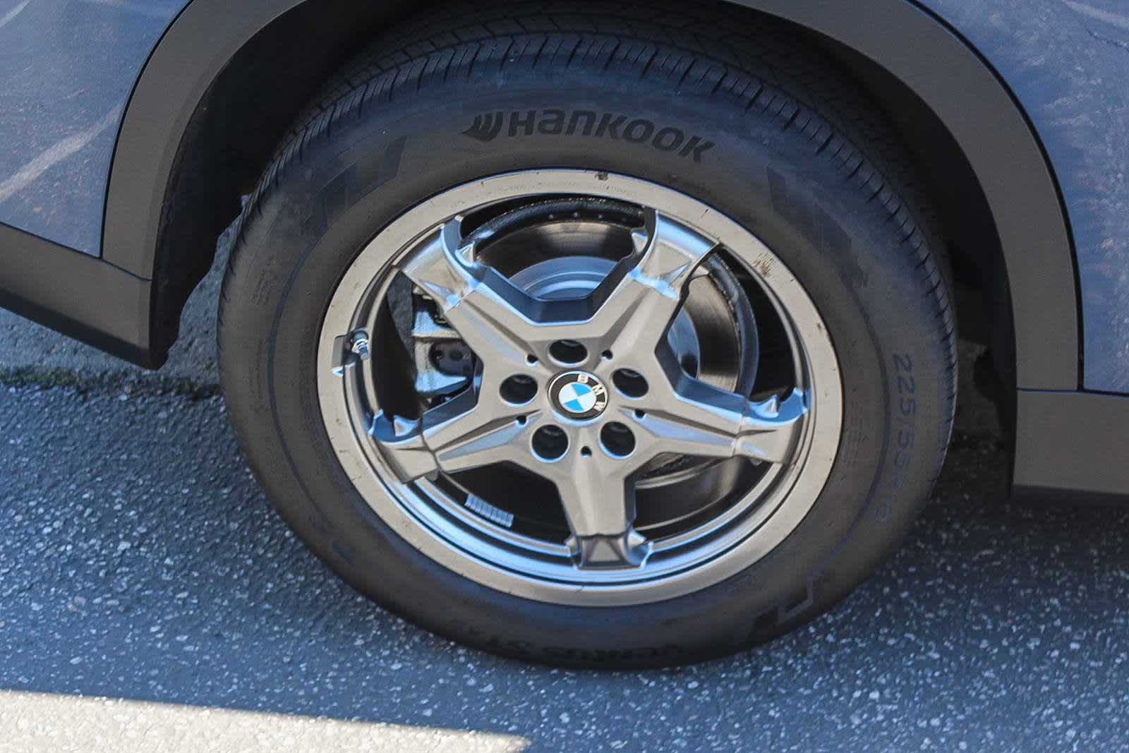 Thumbnail: 2023 BMW X1 - 8