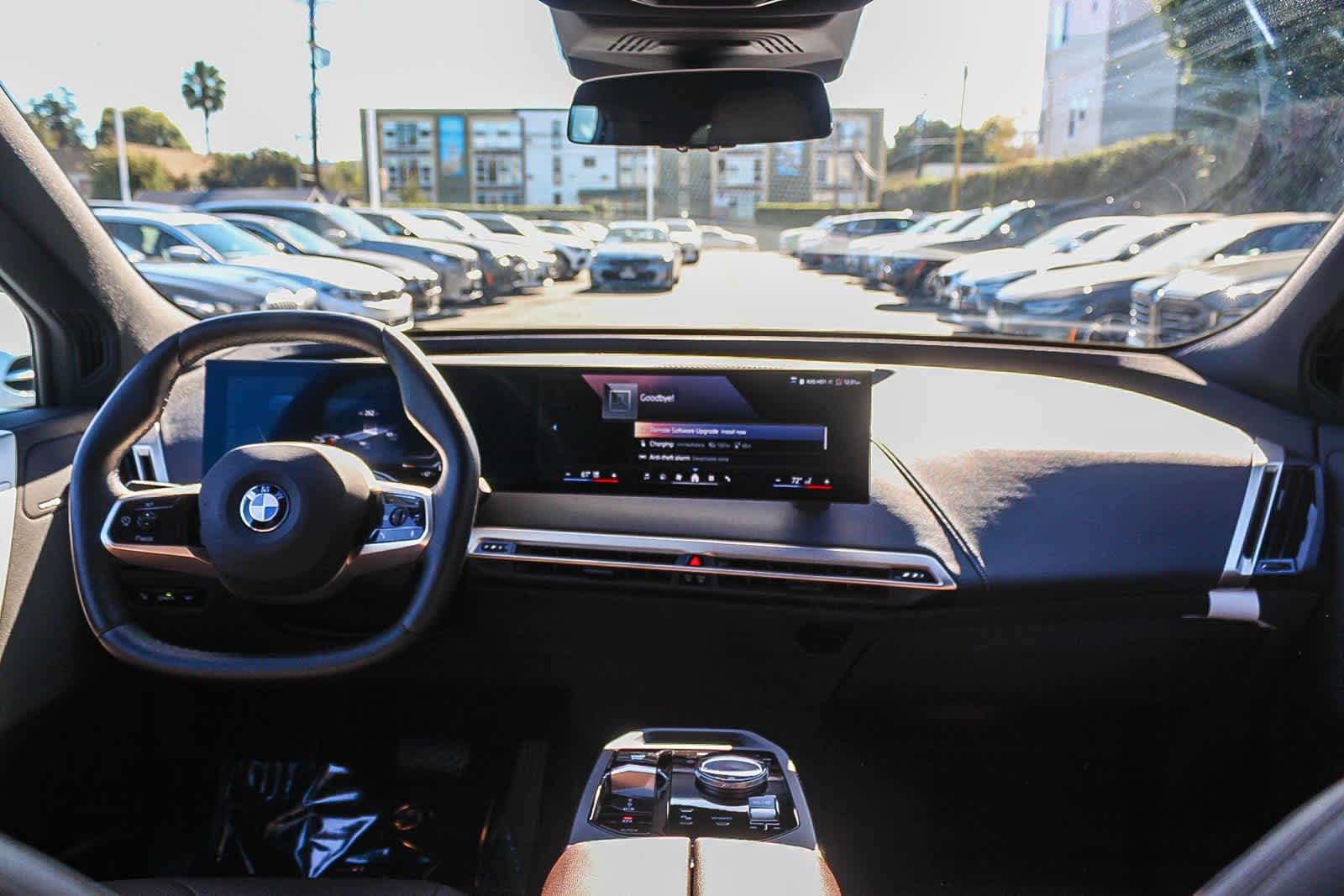 Thumbnail: 2026 BMW iX - 12