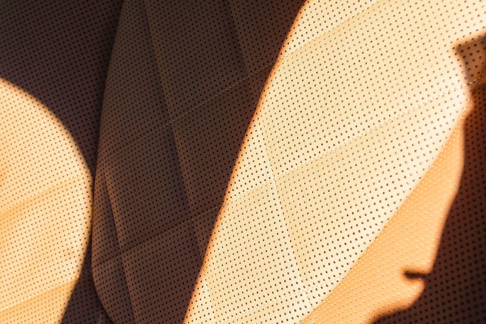 Thumbnail: 2023 BMW X6 - 23