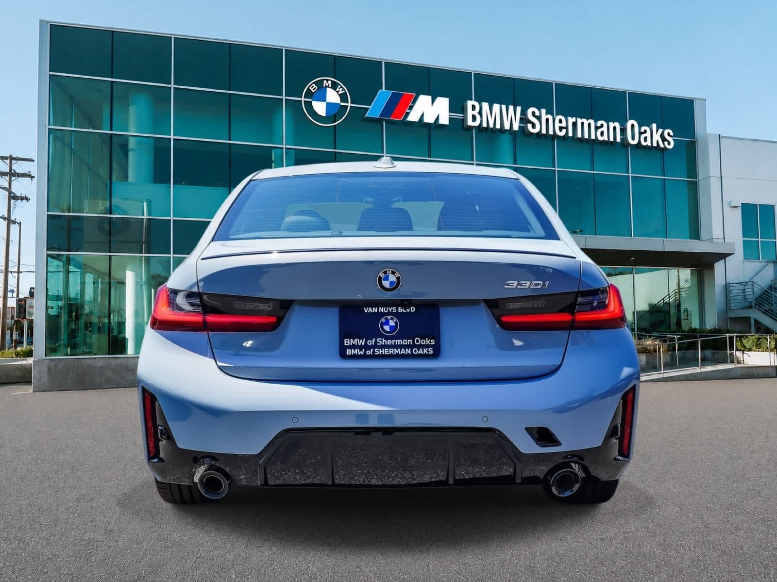 Thumbnail: 2026 BMW 3 Series - 5