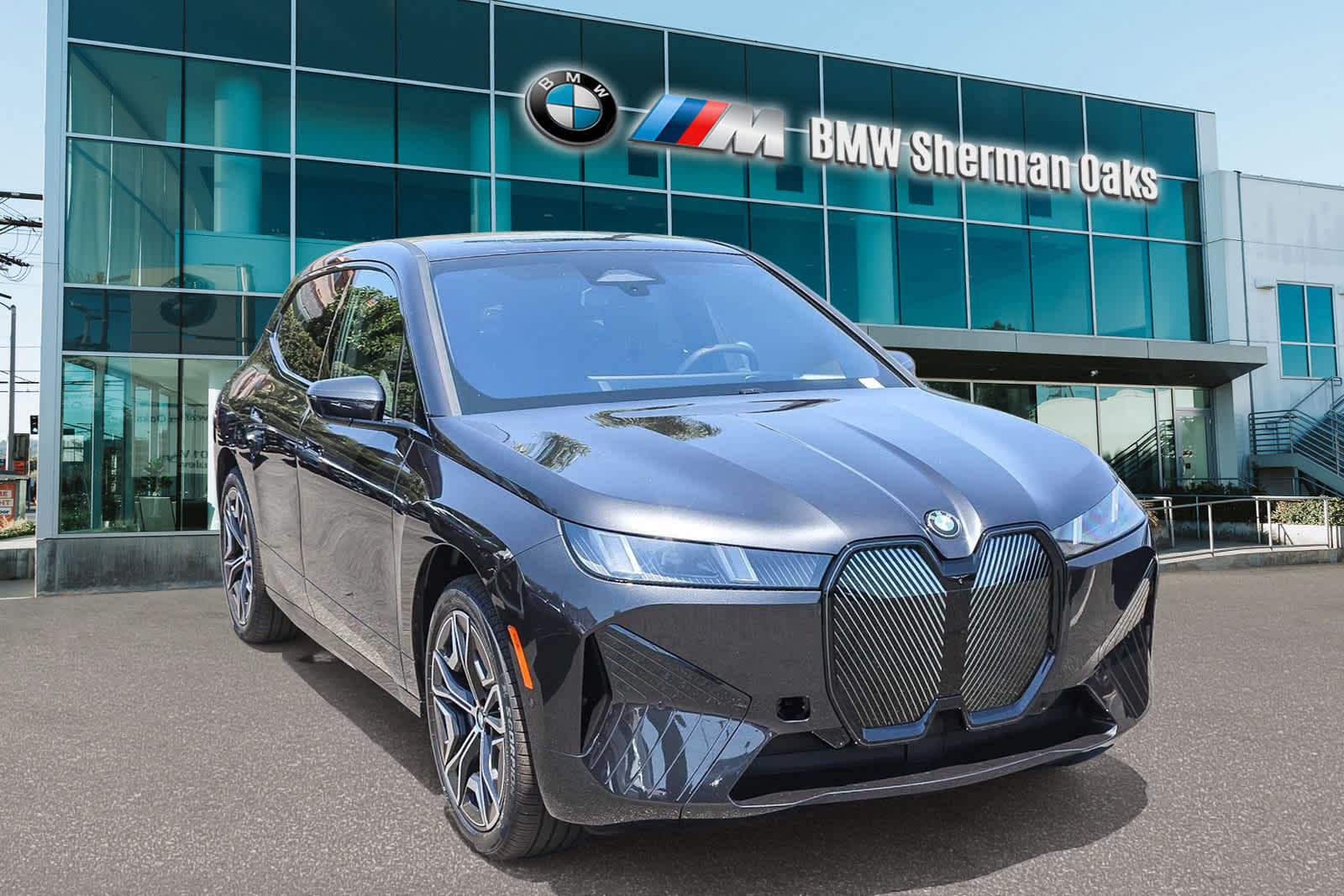 Thumbnail: 2026 BMW iX - 3