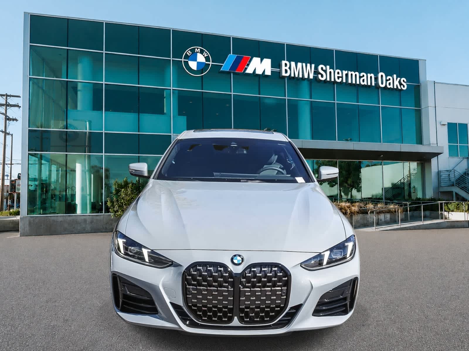 Thumbnail: 2026 BMW 4 Series - 2
