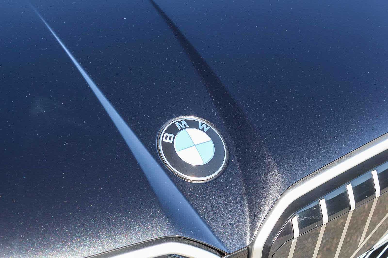 Thumbnail: 2025 BMW X3 - 11