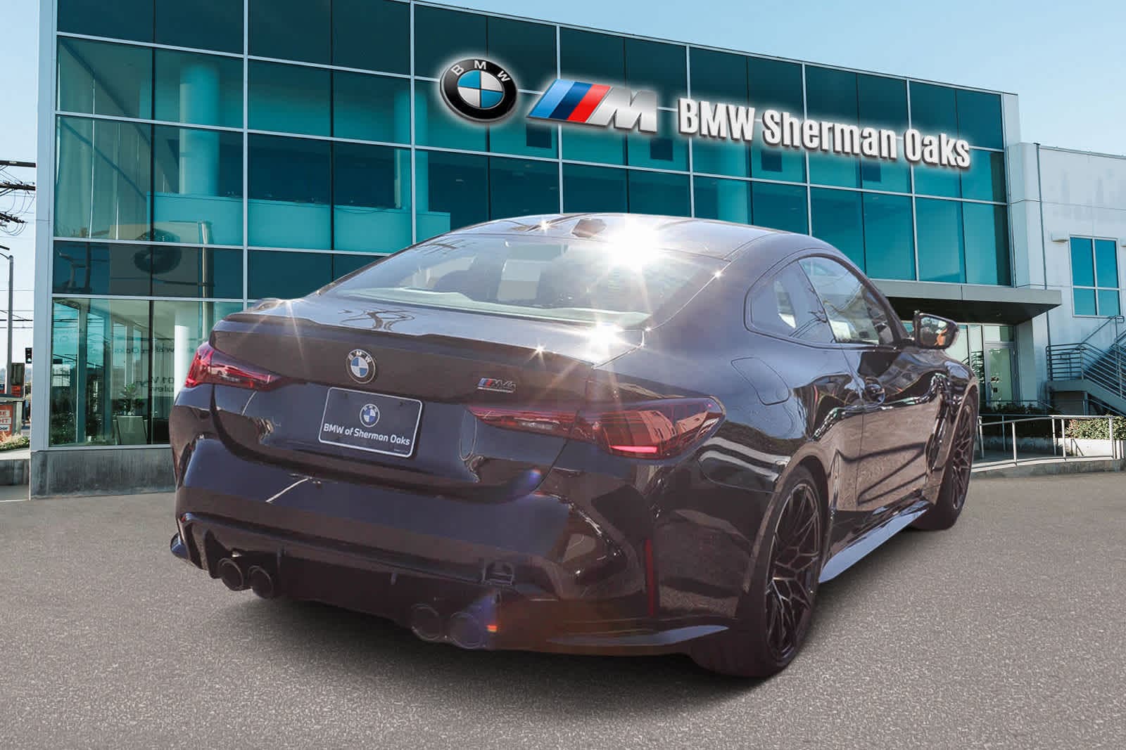 Thumbnail: 2026 BMW M4 - 4