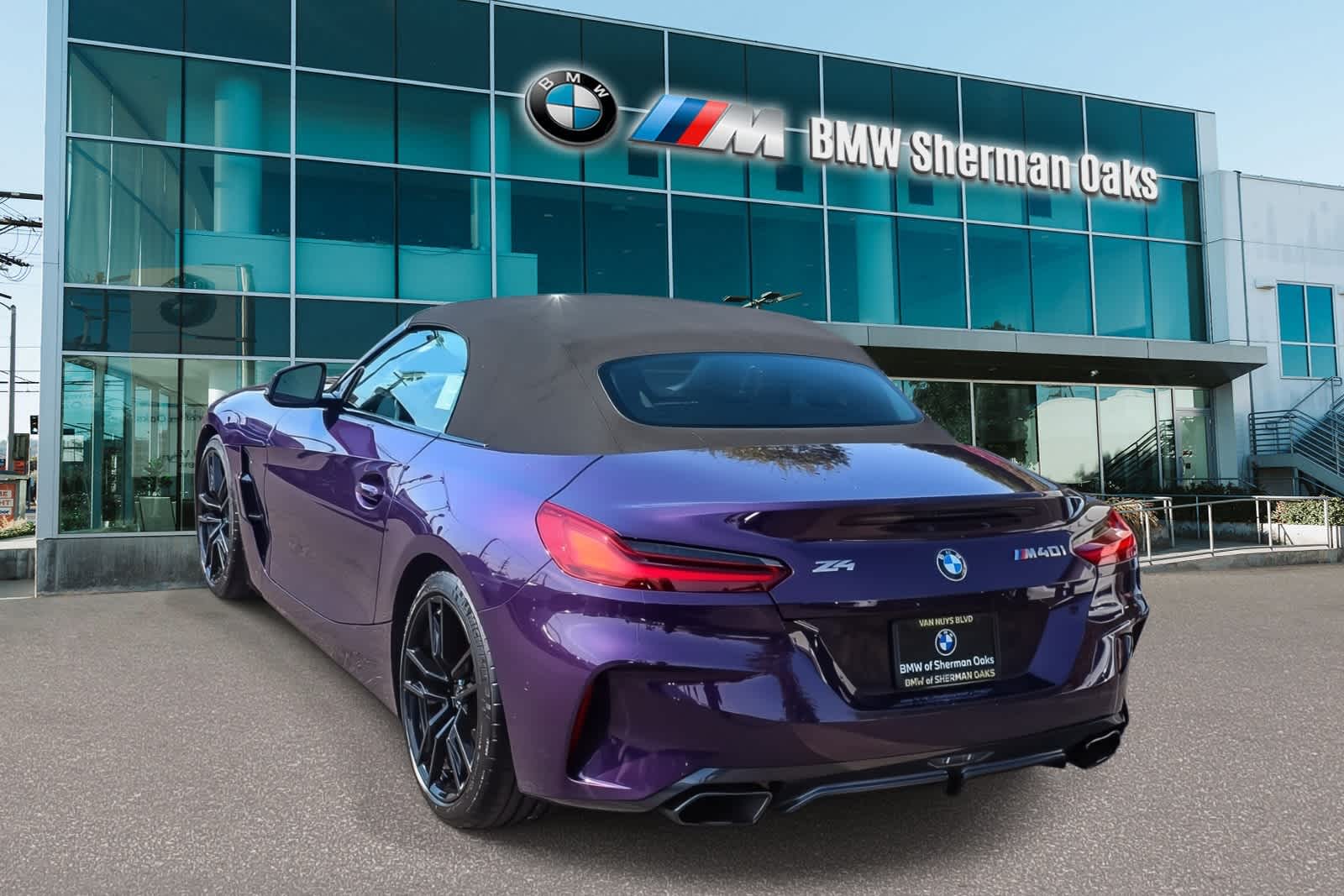 Thumbnail: 2024 BMW Z4 - 6