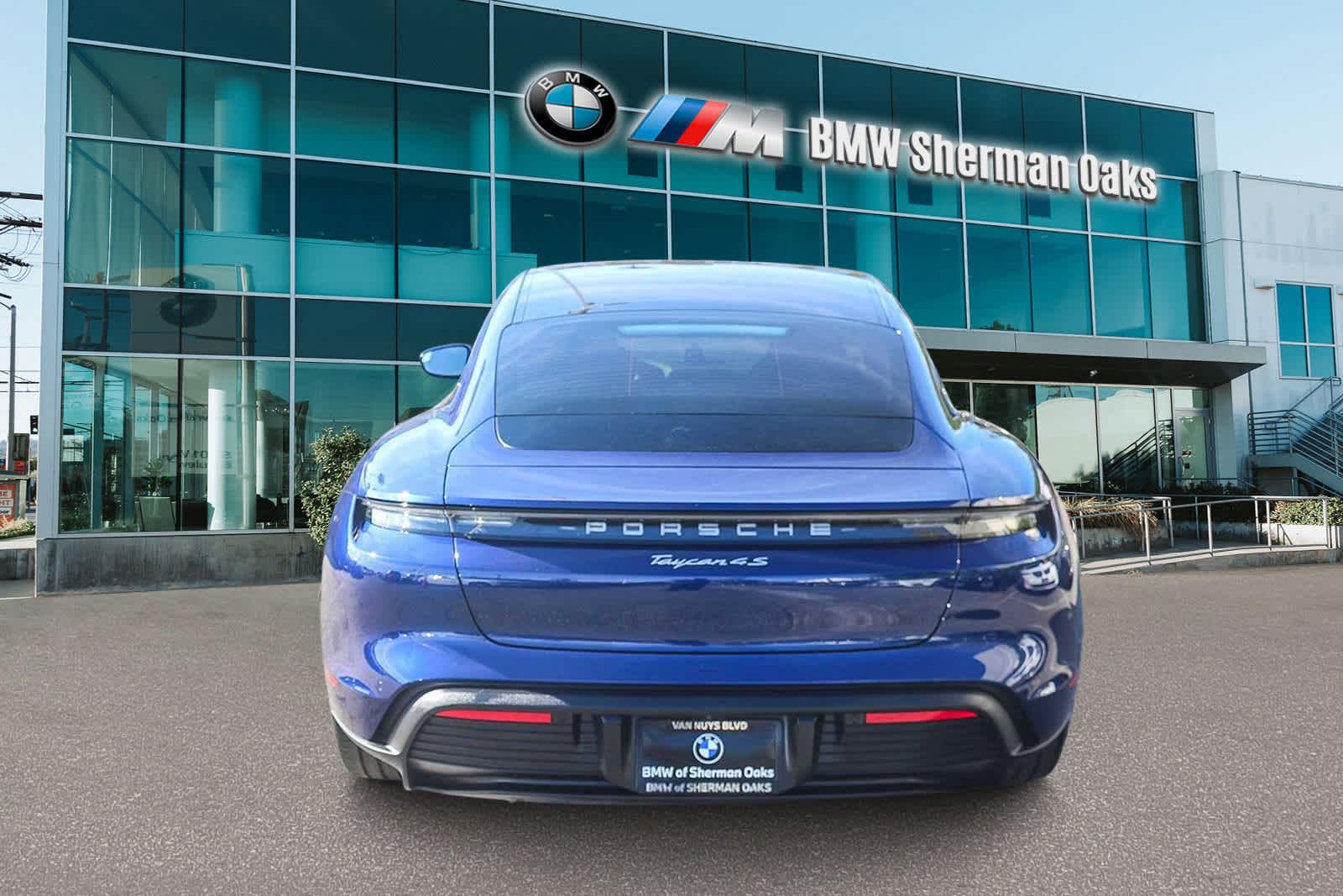 Thumbnail: 2020 Porsche Taycan - 5