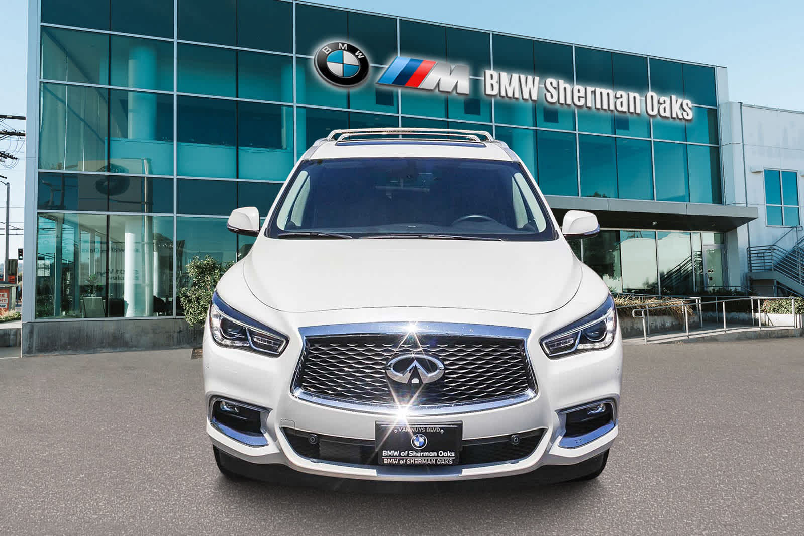 Thumbnail: 2019 INFINITI QX60 - 2