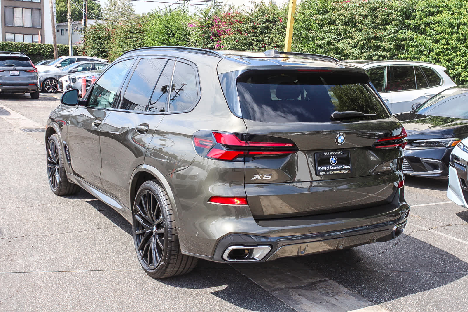 Thumbnail: 2026 BMW X5 - 5