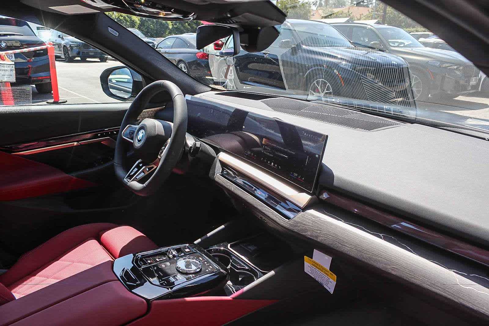 Thumbnail: 2027 BMW 5 Series - 15