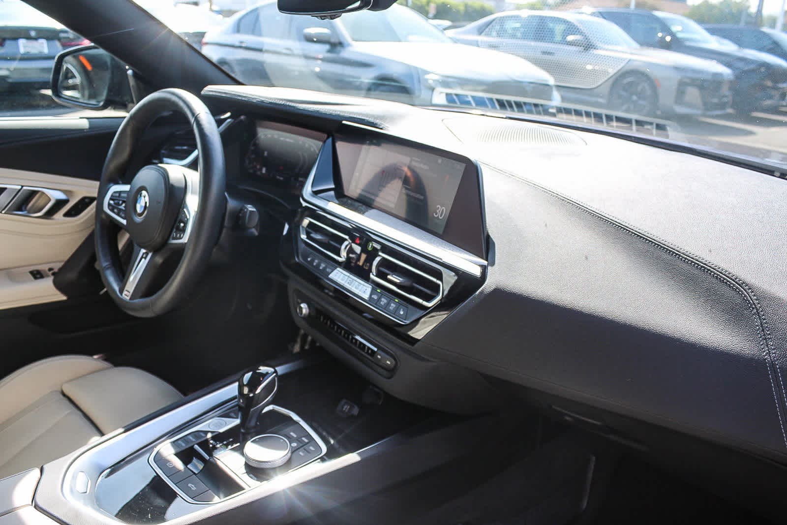 Thumbnail: 2024 BMW Z4 - 15