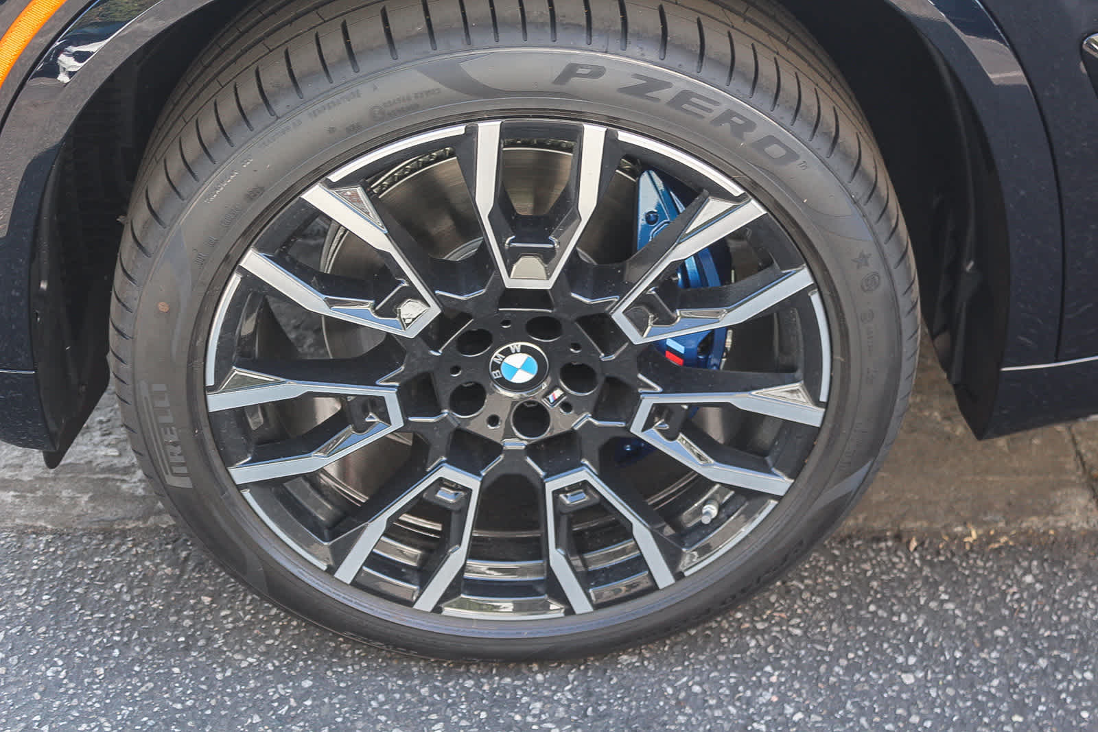 Thumbnail: 2026 BMW X5 - 9