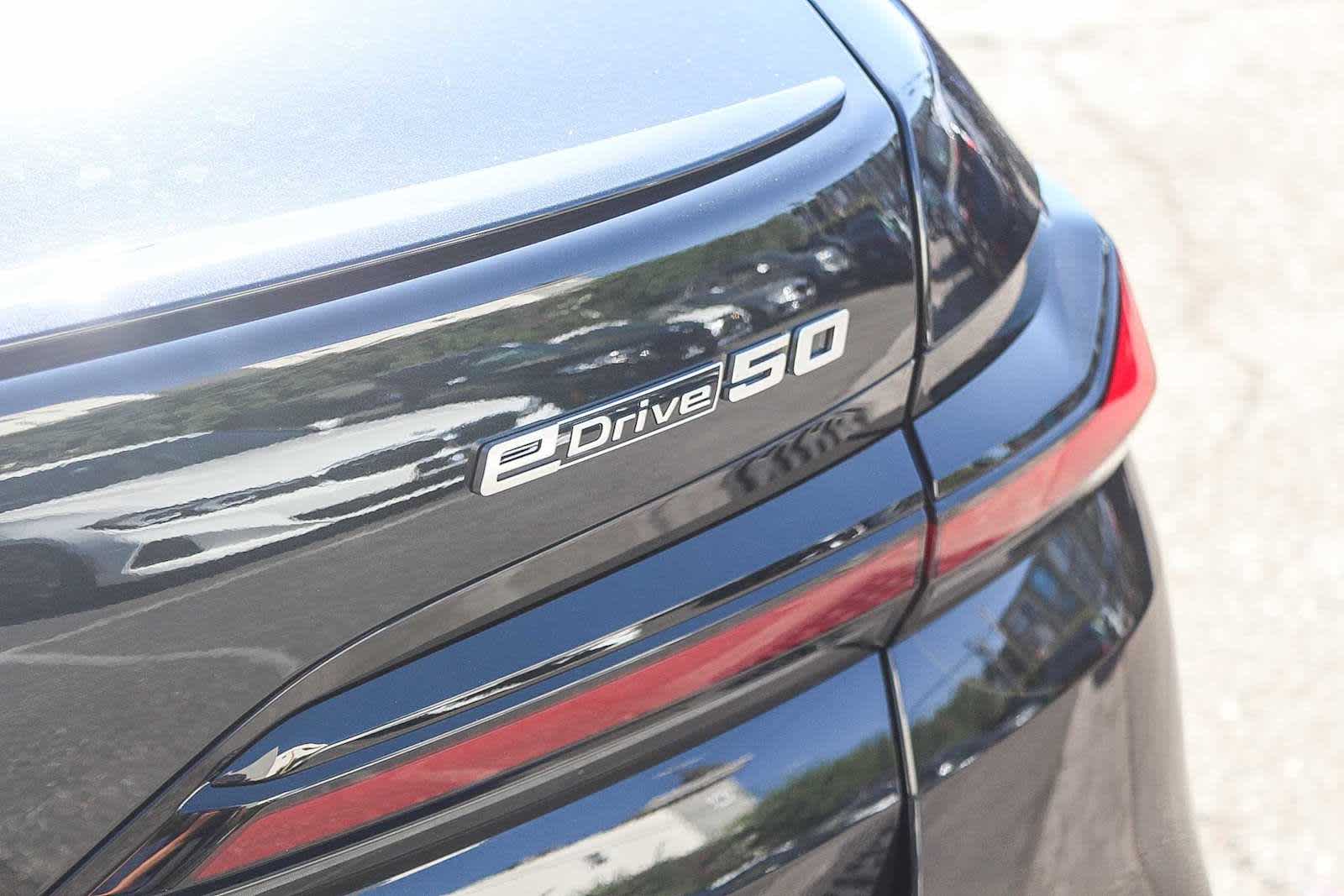 Thumbnail: 2026 BMW i7 - 26