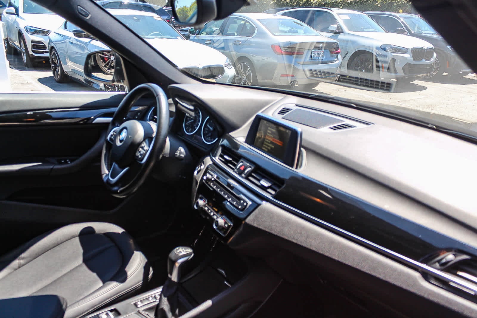 Thumbnail: 2017 BMW X1 - 16