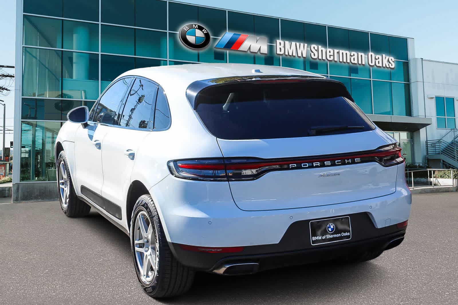 Thumbnail: 2020 Porsche Macan - 6