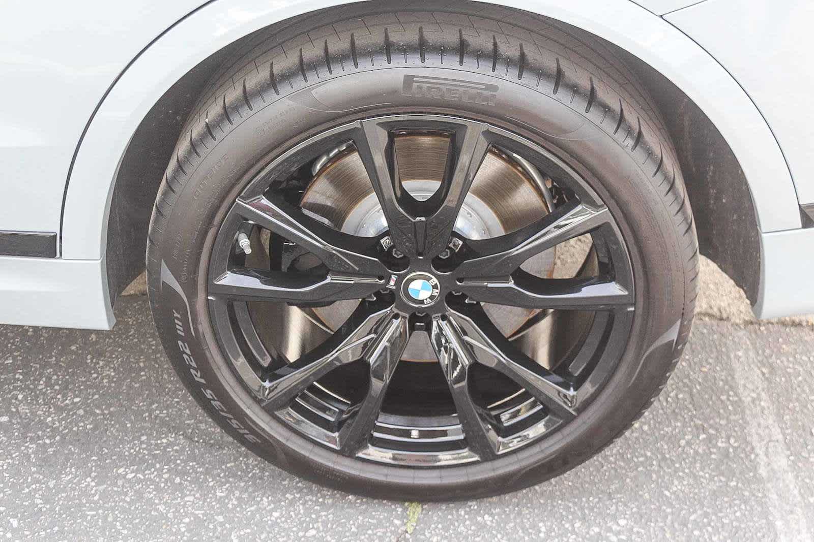 Thumbnail: 2025 BMW X7 - 8