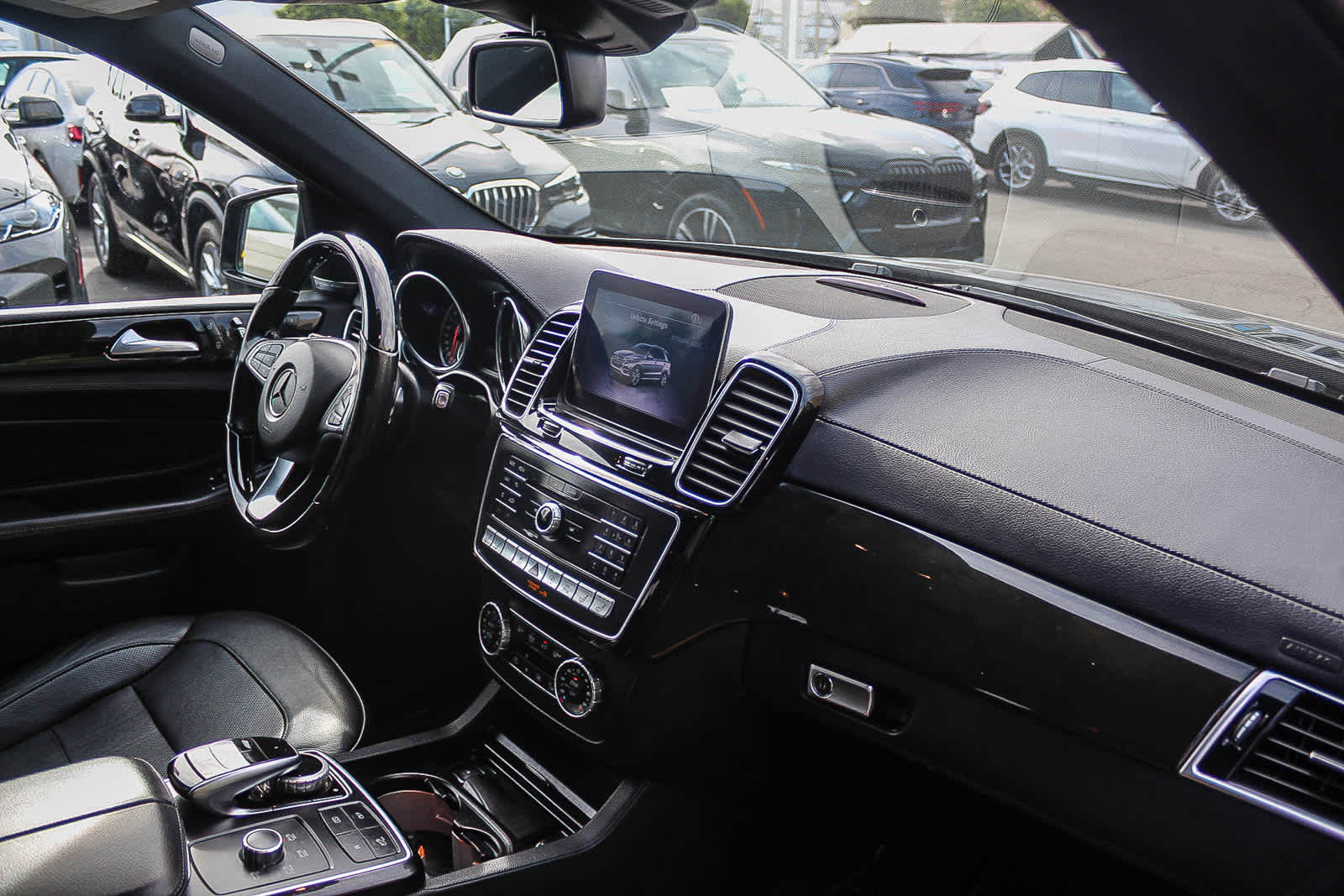 Thumbnail: 2018 Mercedes-Benz GLE - 16