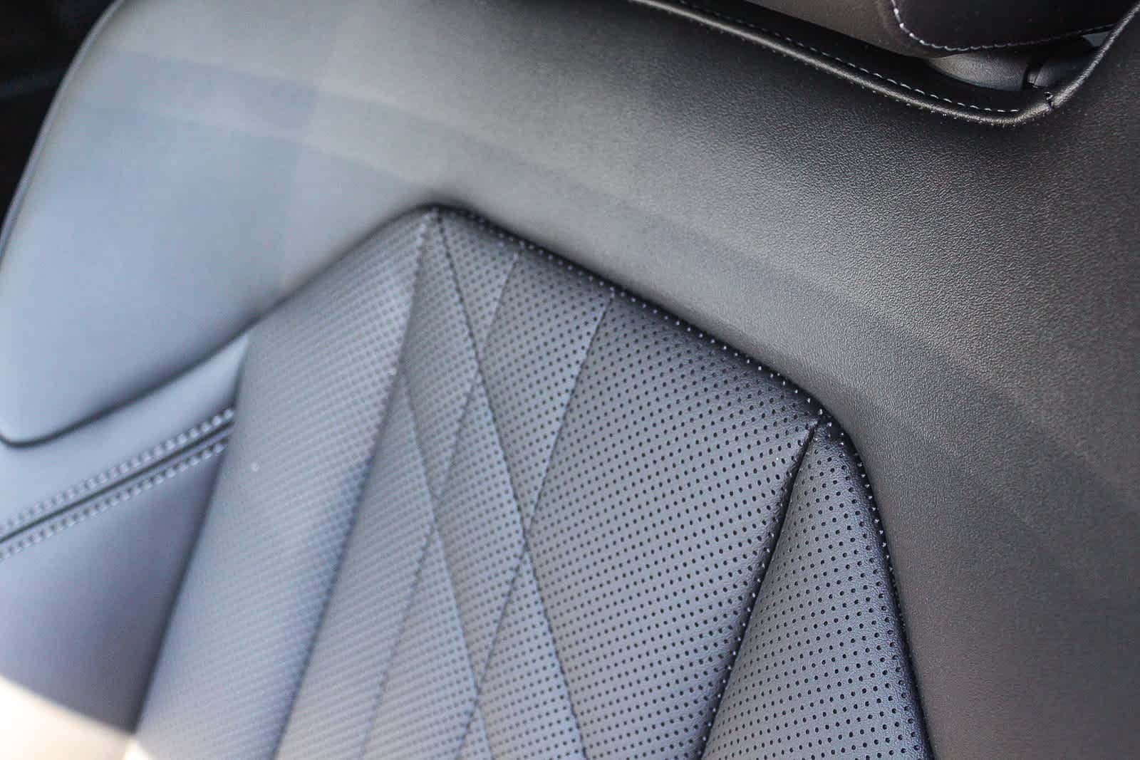 Thumbnail: 2025 BMW X3 - 24