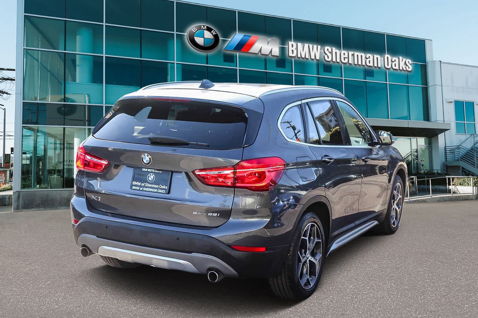 Thumbnail: 2019 BMW X1 - 4