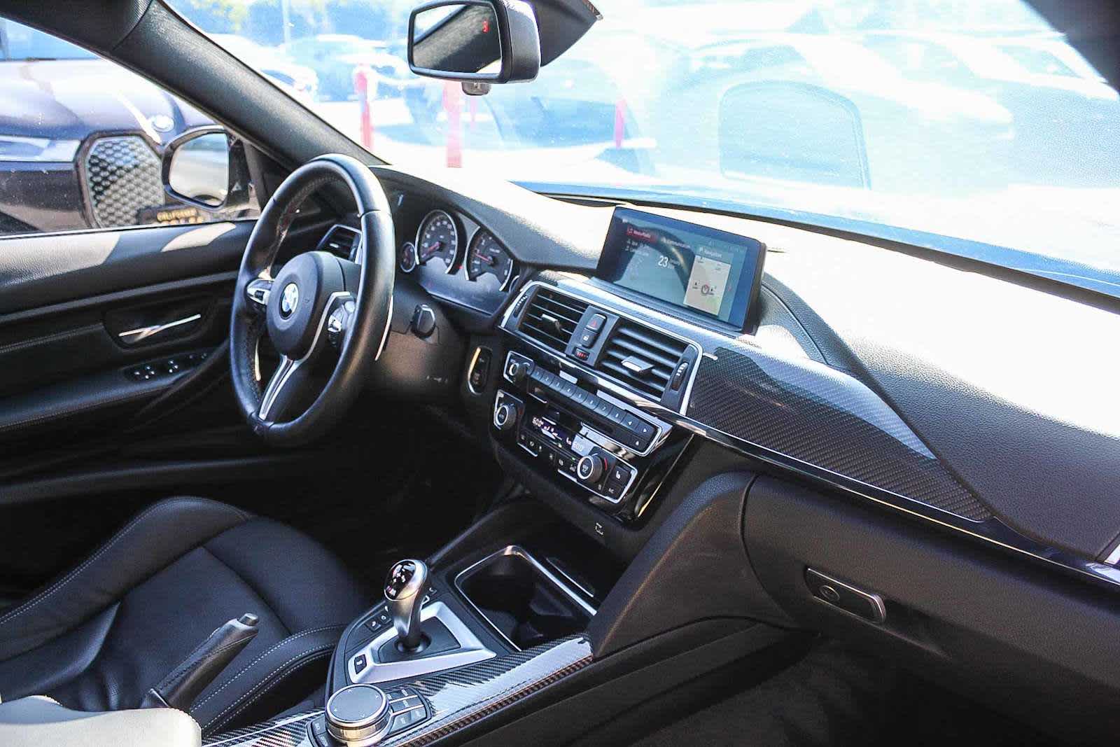 Thumbnail: 2018 BMW M3 - 16