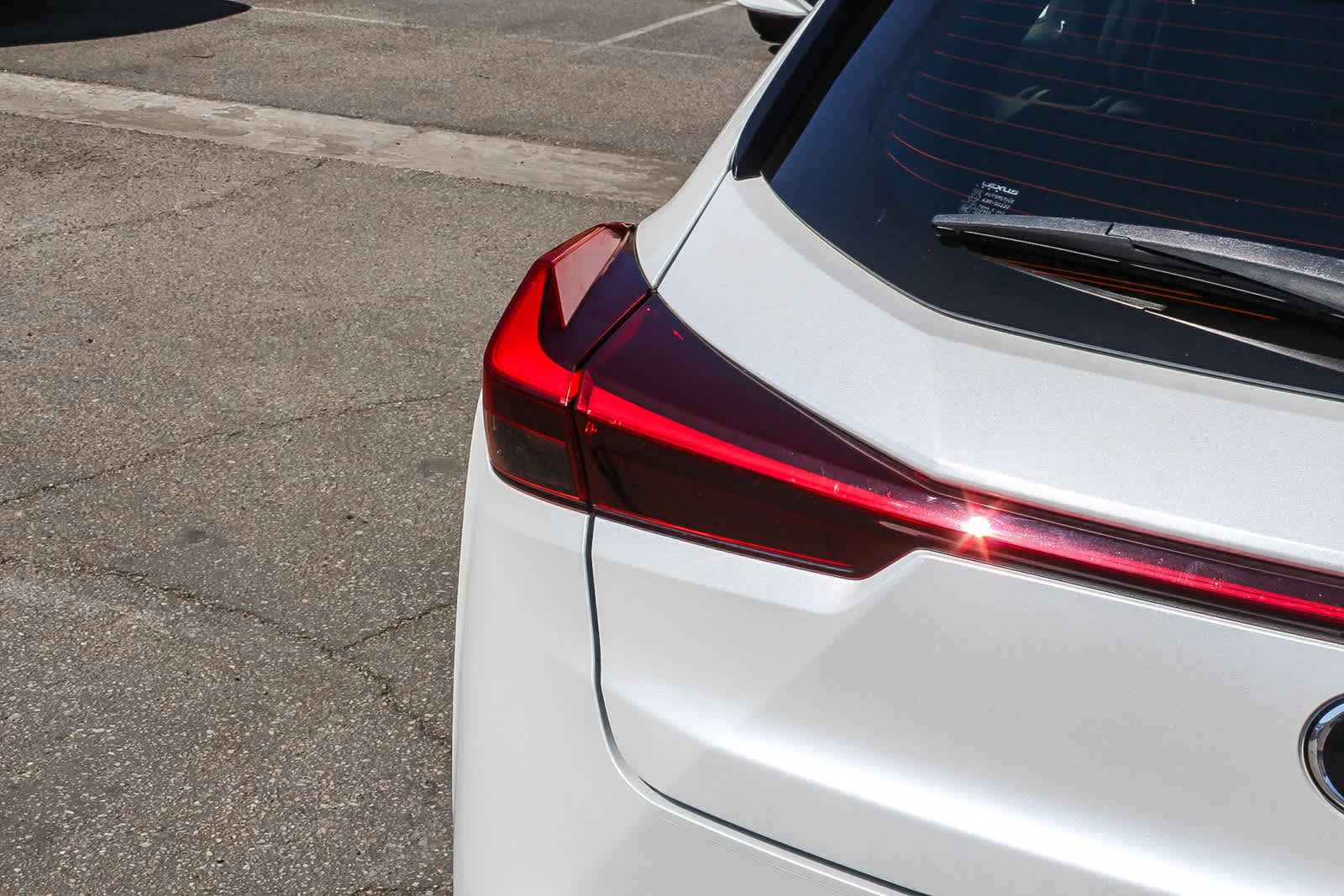Thumbnail: 2020 Lexus UX - 13