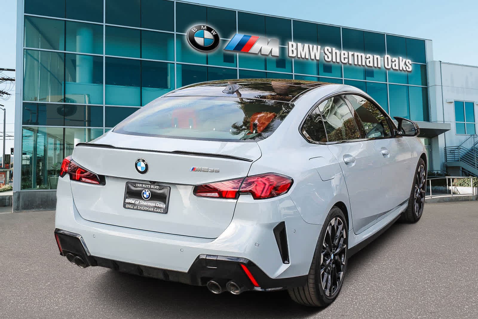Thumbnail: 2025 BMW 2 Series - 4