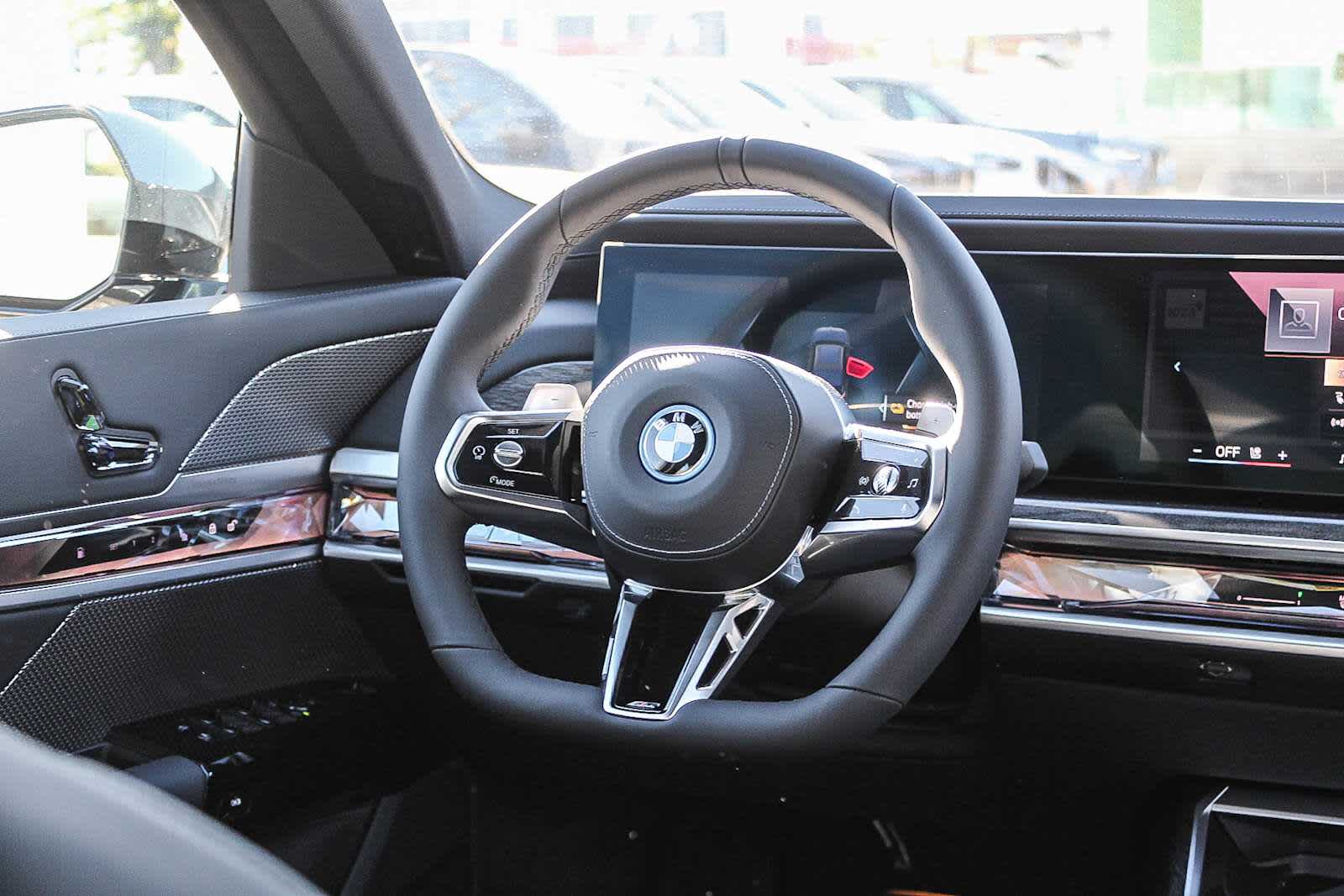Thumbnail: 2026 BMW 7 Series - 15