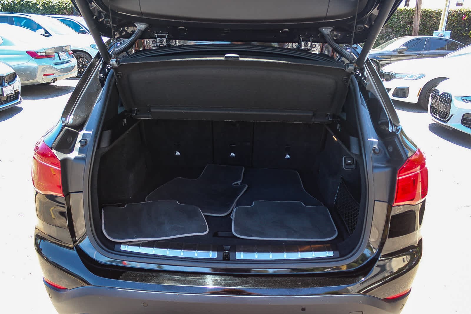 Thumbnail: 2017 BMW X1 - 25