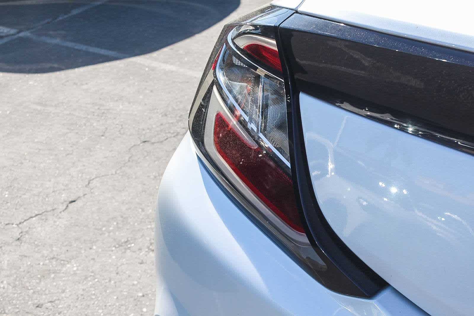 Thumbnail: 2017 Chevrolet Volt - 7