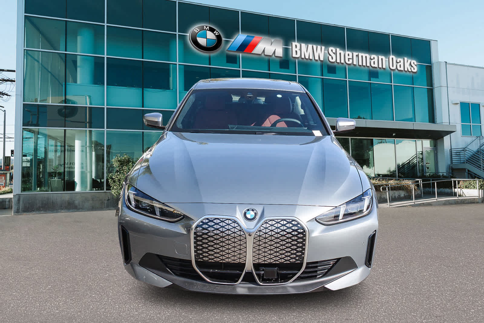 Thumbnail: 2026 BMW i4 - 2