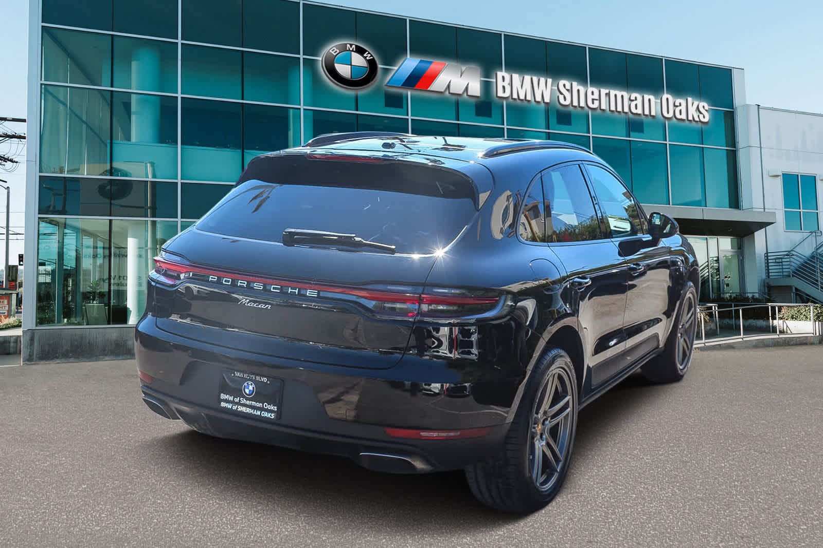 Thumbnail: 2019 Porsche Macan - 4